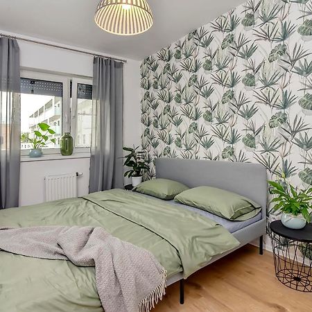 Nova Wozownia Apartment Leszno  Bagian luar foto